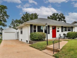 Foreclosed Home - 4101 HEALY CT, 63123