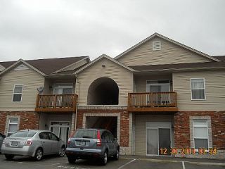 Foreclosed Home - 1248 GARDEN CIRCLE DR APT B, 63125