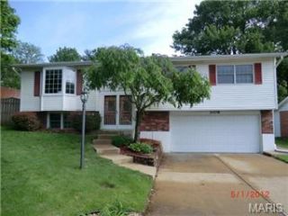 Foreclosed Home - 3008 SEDAN DR, 63125