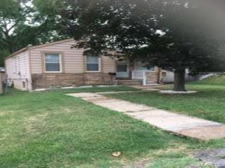 Foreclosed Home - 242 PARDELLA AVE, 63125