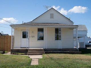 Foreclosed Home - 225 DAMMERT AVE, 63125