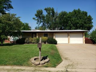 Foreclosed Home - 1209 CORONATION DR, 63125