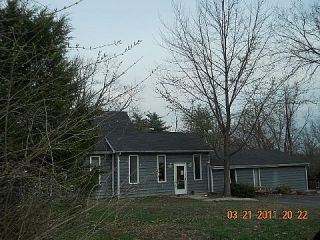 Foreclosed Home - 3 CEDAR LN, 63128