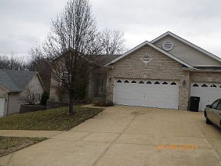 Foreclosed Home - 3034 CRYSTAL LAKE DR, 63129