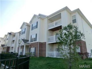 Foreclosed Home - 35 KASSEBAUM LN APT 103, 63129