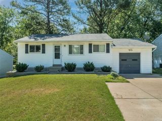 Foreclosed Home - 4266 BORDEAUX DR, 63129