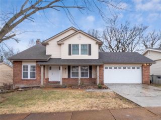 Foreclosed Home - 2956 SPRING WATER DR, 63129