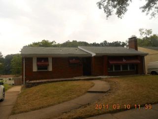 Foreclosed Home - 960 GAY AVE, 63130