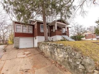 Foreclosed Home - 7522 LYNN AVE, 63130