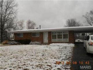 Foreclosed Home - 9411 CROCKETT DR, 63132