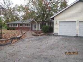 Foreclosed Home - 34 HEATHER HILL LN, 63132