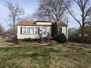 Foreclosed Home - 1908 EAGLE DR, 63133