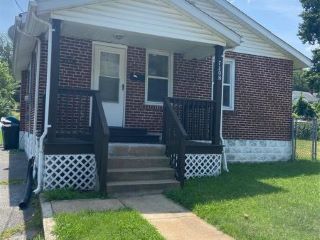 Foreclosed Home - 7308 PARK DR, 63133