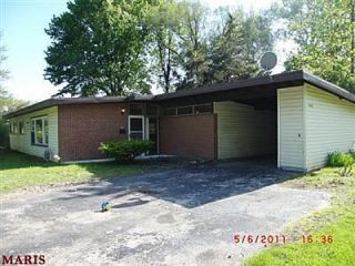 Foreclosed Home - 8262 JANUARY AVE, 63134