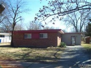 Foreclosed Home - 8518 MIDWOOD AVE, 63134