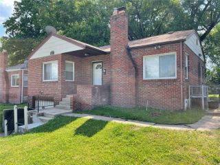 Foreclosed Home - 6633 THURSTON AVE, 63134