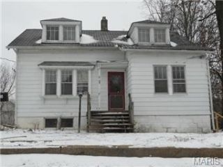 Foreclosed Home - 40 N MARGUERITE AVE, 63135