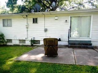Foreclosed Home - 286 ELMDALE DR, 63135