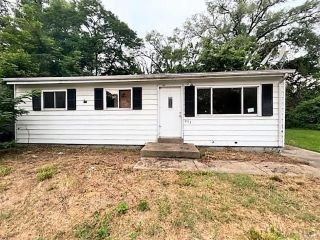 Foreclosed Home - 453 MUELLER AVE, 63135