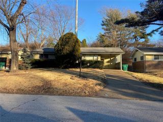 Foreclosed Home - 9930 CAMBRIA DR, 63136