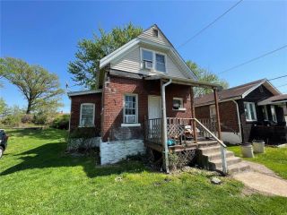 Foreclosed Home - 5816 HODIAMONT AVE, 63136