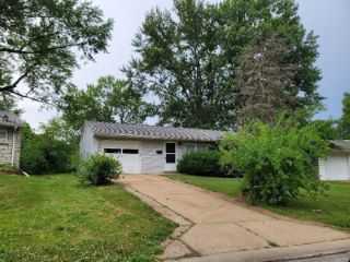 Foreclosed Home - List 100752111