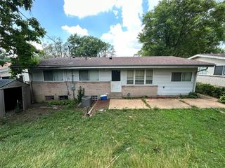 Foreclosed Home - 10248 PANNELL DR, 63136