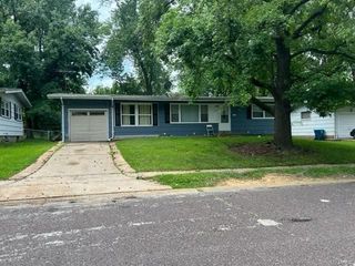 Foreclosed Home - 3012 SOLWAY AVE, 63136