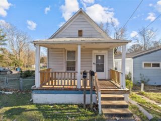 Foreclosed Home - 5548 JENNINGS STATION RD, 63136