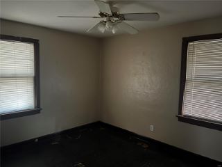 Foreclosed Home - 7101 SEYMOUR DR, 63136