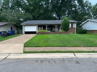 Foreclosed Home - 11043 LANDSEER DR, 63136