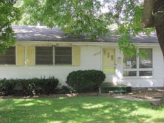 Foreclosed Home - 9729 CALUMET DR, 63137