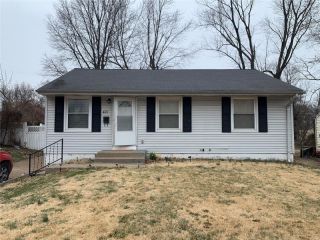 Foreclosed Home - 421 LANARK RD, 63137