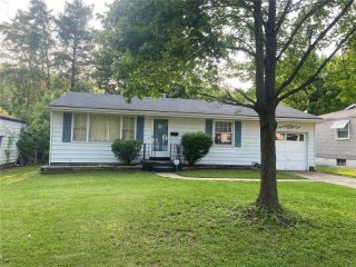 Foreclosed Home - 9717 CALUMET DR, 63137