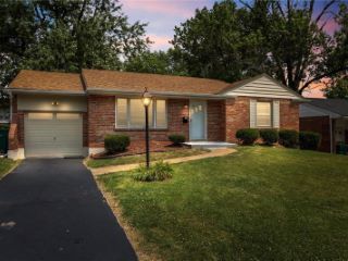 Foreclosed Home - 9204 LONGRIDGE DR, 63137