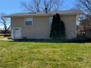 Foreclosed Home - 1348 REDMAN BLVD, 63138