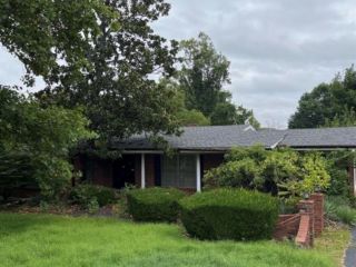 Foreclosed Home - 918 FERNVIEW DR, 63141