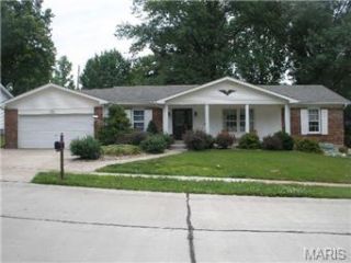 Foreclosed Home - 1934 LAKEHURST DR, 63146