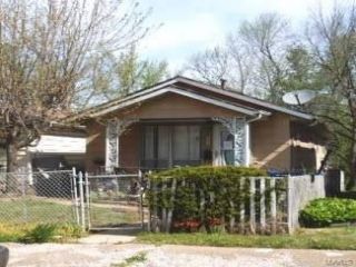 Foreclosed Home - 975 HARLAN AVE, 63147