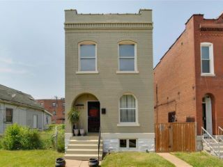 Foreclosed Home - 709 BADEN AVE, 63147