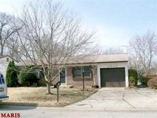 Foreclosed Home - 2733 ESSEX ST, 63301