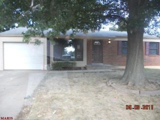 Foreclosed Home - 2109 GOLFWAY DR, 63301