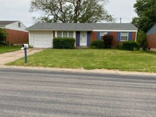 Foreclosed Home - 2219 GOLFWAY DR, 63301