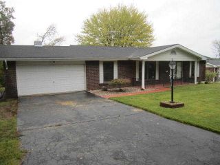 Foreclosed Home - 4 TWIN OAKS DR, 63303