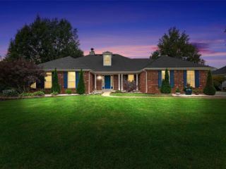 Foreclosed Home - 153 CROSS TIMBERS LN, 63304