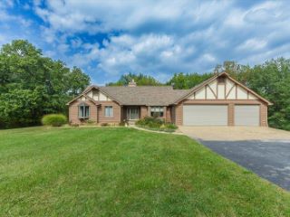 Foreclosed Home - 67 FOURFIELD DR, 63379