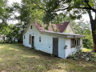 Foreclosed Home - List 100792160