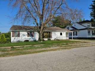 Foreclosed Home - 661 N MORGAN ST, 63445