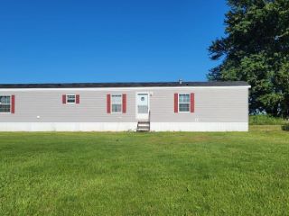 Foreclosed Home - 33438 MAIN ST, 63566