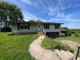 Foreclosed Home - 10143 STATE HIGHWAY NN, 63662